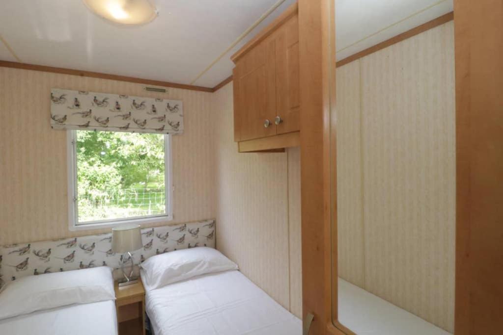 The Nest - Family Friendly Caravan Nr Glastonbury & Street Somerton  Εξωτερικό φωτογραφία